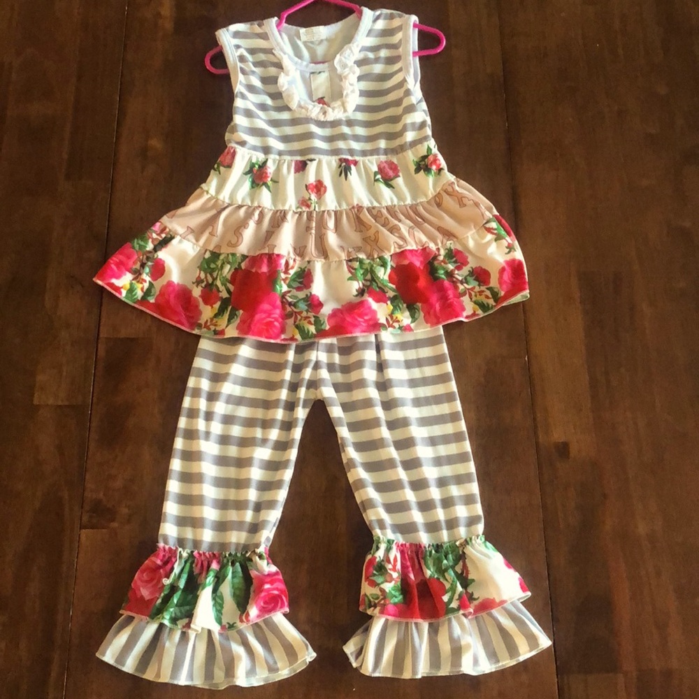 Floral/Alphabet Boutique Style Set XS 12-18M